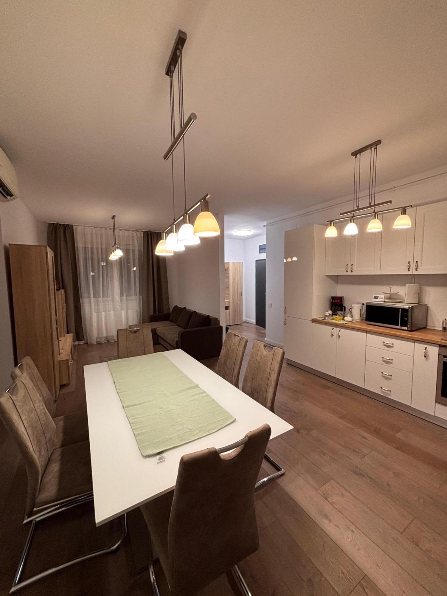 Mirvana Solis Grande Apartament